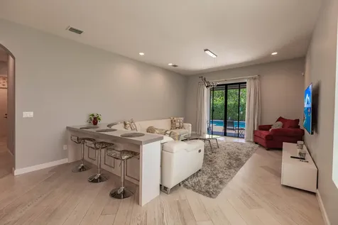 4570 Willow Run Way Lake Worth FL 33467