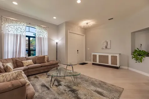 4570 Willow Run Way Lake Worth FL 33467