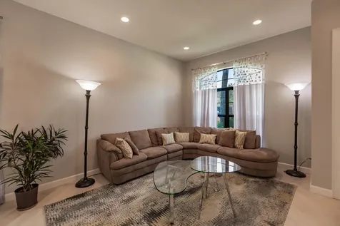 4570 Willow Run Way Lake Worth FL 33467