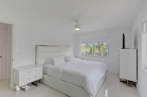 7115 Venetian Way West Palm Beach FL 33406