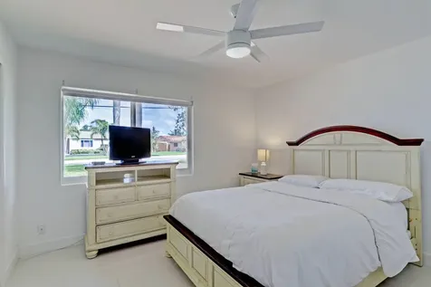 7115 Venetian Way West Palm Beach FL 33406