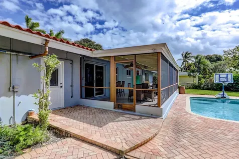 7115 Venetian Way West Palm Beach FL 33406