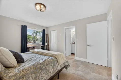 1605 S Us Highway 1 Jupiter FL 33477