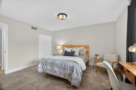 1605 S Us Highway 1 Jupiter FL 33477