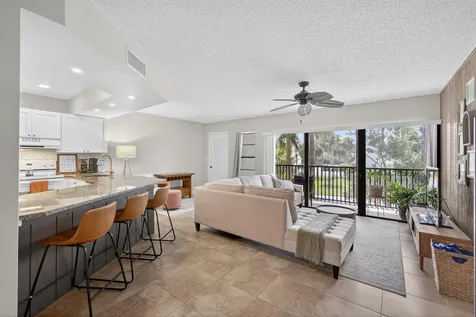 1605 S Us Highway 1 Jupiter FL 33477