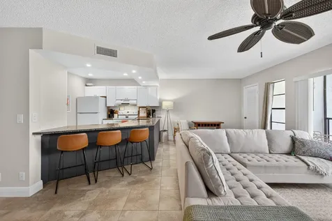 1605 S Us Highway 1 Jupiter FL 33477