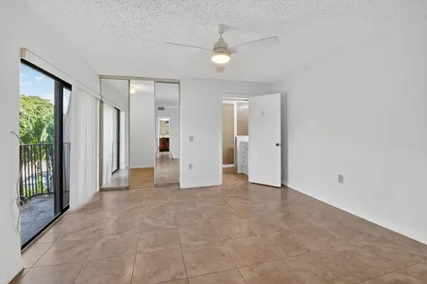 2907 Sw 22nd Circle Delray Beach FL 33445