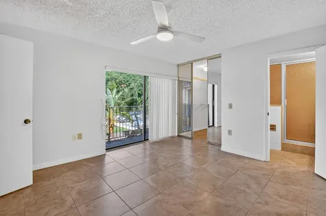 2907 Sw 22nd Circle Delray Beach FL 33445