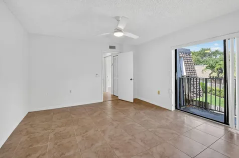 2907 Sw 22nd Circle Delray Beach FL 33445