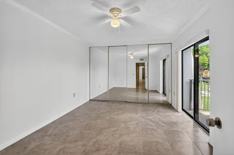 2907 Sw 22nd Circle Delray Beach FL 33445