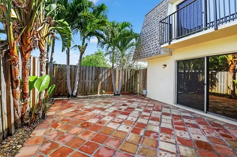 2907 Sw 22nd Circle Delray Beach FL 33445