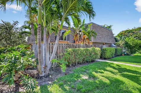 2907 Sw 22nd Circle Delray Beach FL 33445