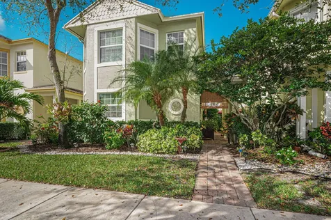 2036 Se Avon Park Drive Port Saint Lucie FL 34952