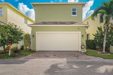 2036 Se Avon Park Drive Port Saint Lucie FL 34952