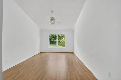 10628 Plainview Circle Boca Raton FL 33498