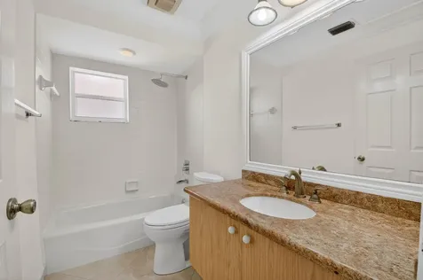 10628 Plainview Circle Boca Raton FL 33498