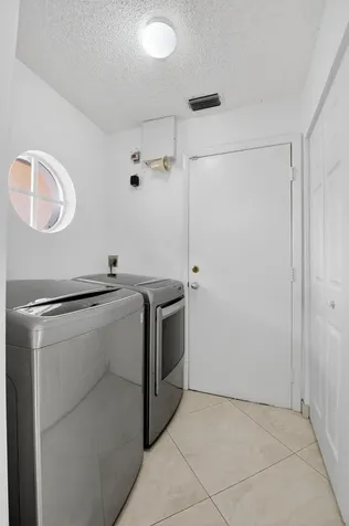 10628 Plainview Circle Boca Raton FL 33498