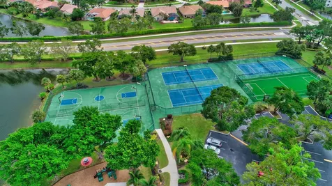 10628 Plainview Circle Boca Raton FL 33498