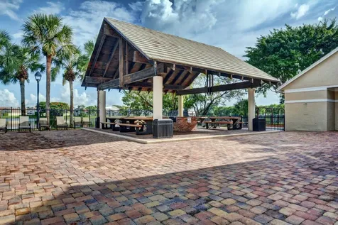 10628 Plainview Circle Boca Raton FL 33498