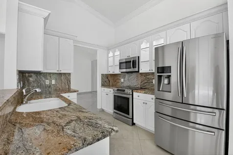 10628 Plainview Circle Boca Raton FL 33498
