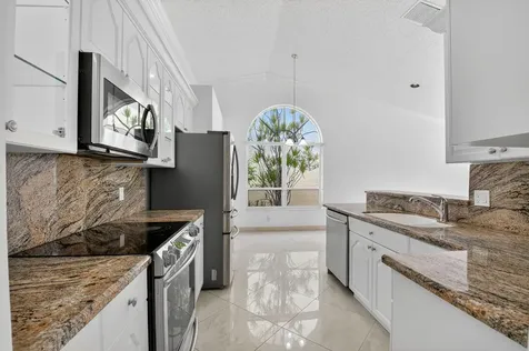 10628 Plainview Circle Boca Raton FL 33498