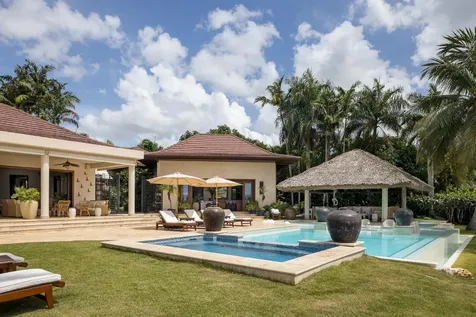 27 37 Casa De Campo DR 22000