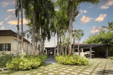 27 37 Casa De Campo DR 22000