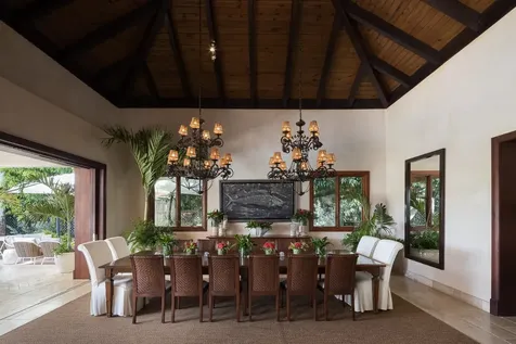 27 37 Casa De Campo DR 22000