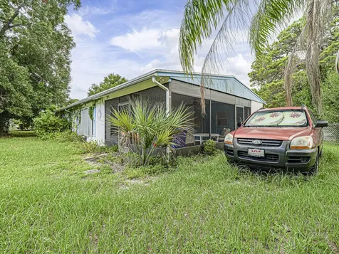 2185 32nd Avenue Vero Beach FL 32960