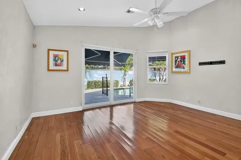 2151 Nw 60th Circle Boca Raton FL 33496