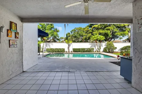 2151 Nw 60th Circle Boca Raton FL 33496