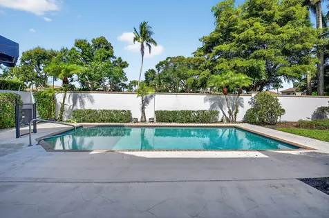 2151 Nw 60th Circle Boca Raton FL 33496