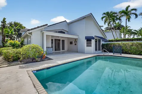 2151 Nw 60th Circle Boca Raton FL 33496