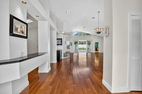 2151 Nw 60th Circle Boca Raton FL 33496