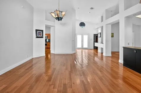 2151 Nw 60th Circle Boca Raton FL 33496