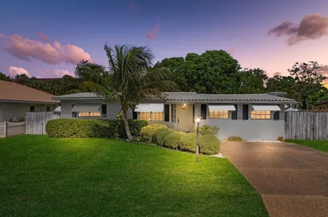 2175 Nw 3rd Court Boca Raton FL 33431