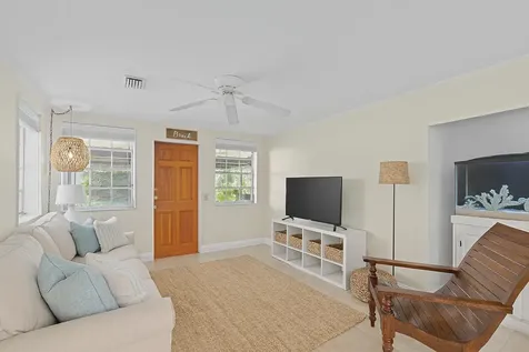 2175 Nw 3rd Court Boca Raton FL 33431