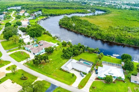 733 SE Hidden River Drive Port Saint Lucie FL 34983