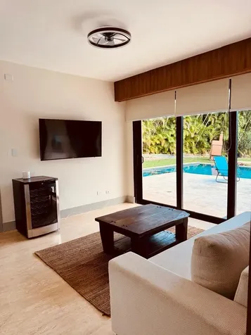 27 00 Casa De Campo DR 22000