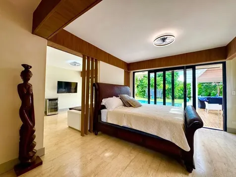 27 00 Casa De Campo DR 22000
