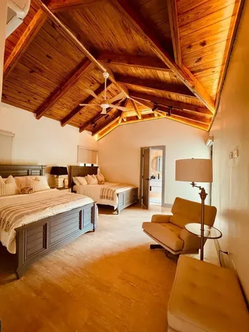 27 00 Casa De Campo DR 22000