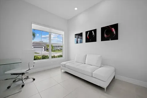 10571 Northbrook Circle Palm Beach Gardens FL 33412