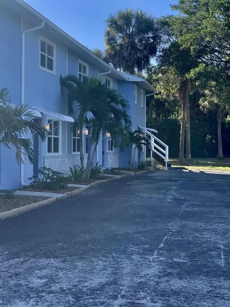4220 NE Indian River Drive Jensen Beach FL 34957