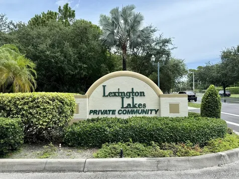 3051 Se Lexington Lakes Drive Stuart FL 34994