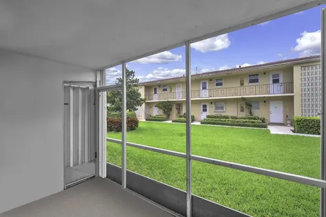 2130 Ne 36th Street Lighthouse Point FL 33064