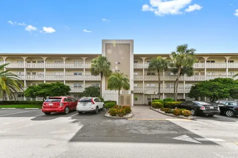 2201 Lucaya Bend Coconut Creek FL 33066