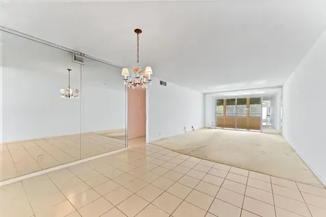 2201 Lucaya Bend Coconut Creek FL 33066