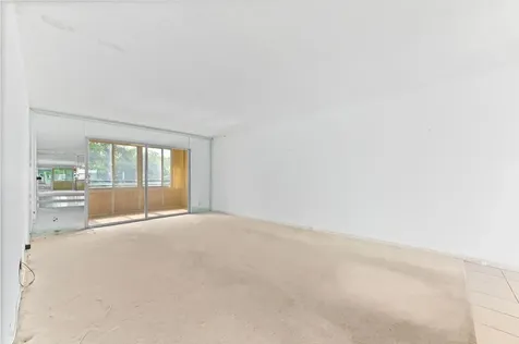 2201 Lucaya Bend Coconut Creek FL 33066
