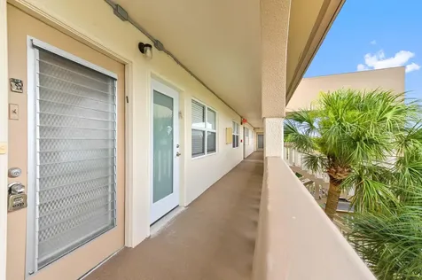 2201 Lucaya Bend Coconut Creek FL 33066
