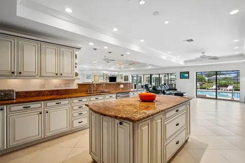 3422 Se Fairway Stuart FL 34997